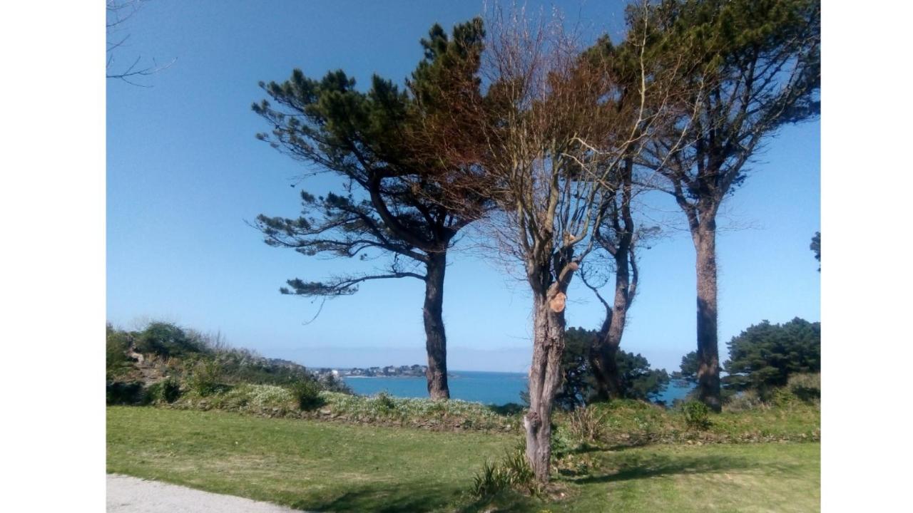 Les Hortensias Grande Tente Familiale Deux Chambres Et Sejour Vue Mer Sur Camping Nature Plestin-les-Greves Ngoại thất bức ảnh